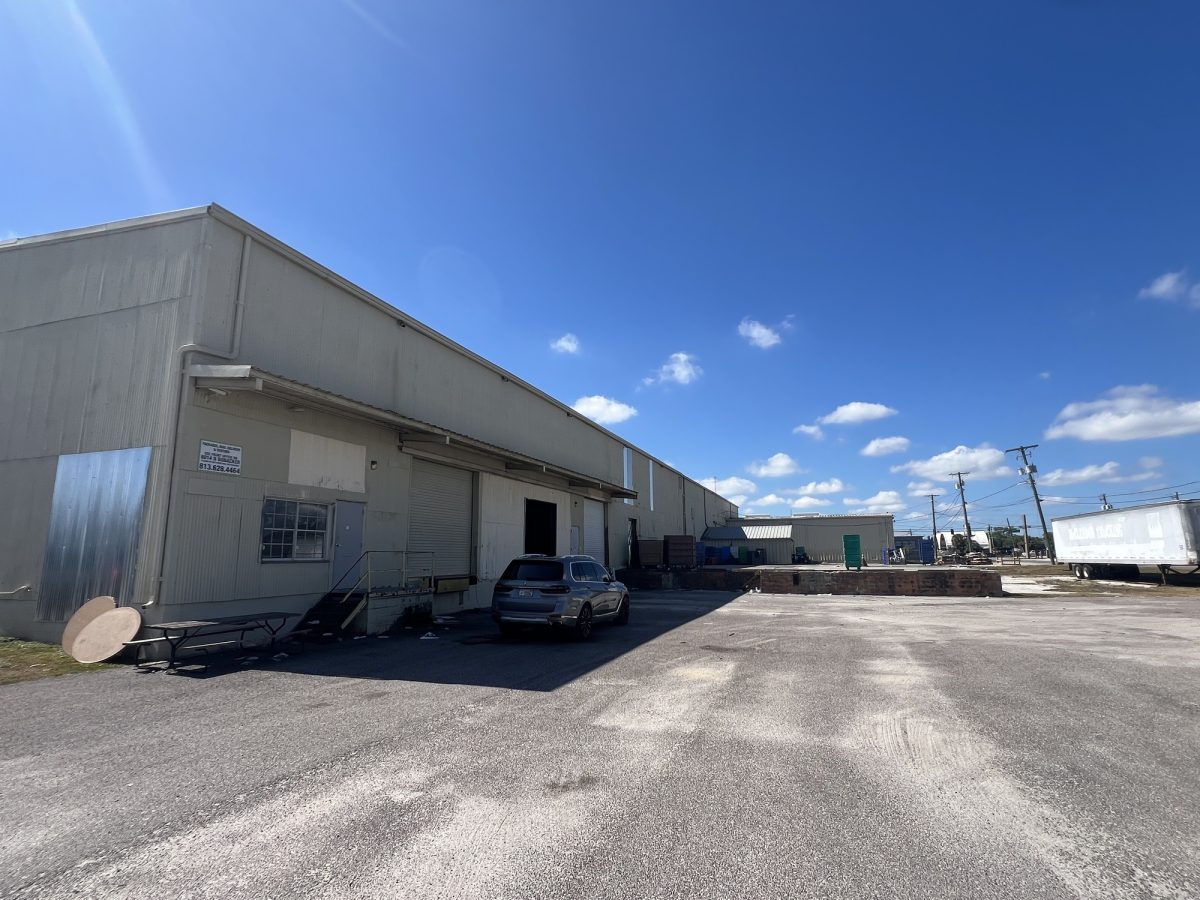 East Tampa M-Zoned Industrial Warehouse (Dock and Grade)